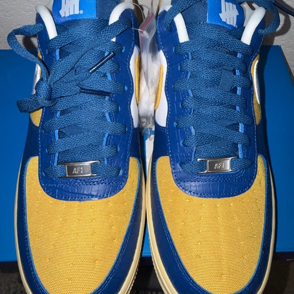 Nike/Undefeated Air Force 1 Low SP - Picture 8 of 12